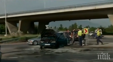 последните минути кола пламна движение софия снимки