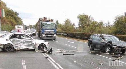 жестока катастрофа пътя варна бургас тир премаза челно кола