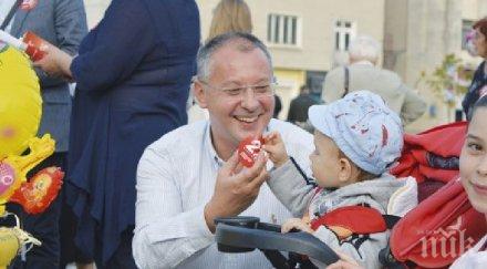 ексклузивно пик станишев щастлив шест бебета рождения ден