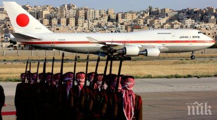 продължава обиколката японския премиер близкия изток