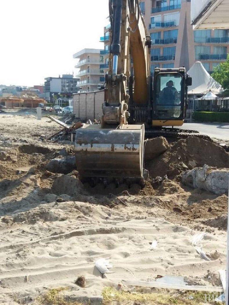 Преди сезона: Премахнаха основите на бар Амиго в Слънчака