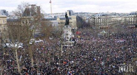 огромен протест президента макрон париж