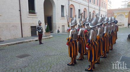 новите попълнения швейцарската гвардия ватикана положиха клетва