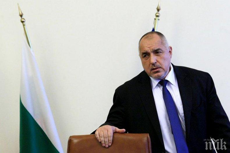 Премиерът води министри за честването на храмовия празник на Зографския манастир в Атон