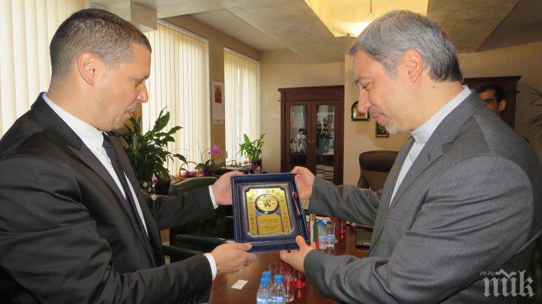 Губернаторът на Софийска област се срещна с посланика на Иран