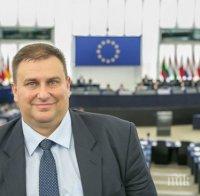 Емил Радев: Киберпрестъпленията причиняват загуби от около 400 млрд. евро годишно
