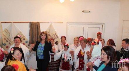 посрещат гагаузки гозби илияна йотова каварна