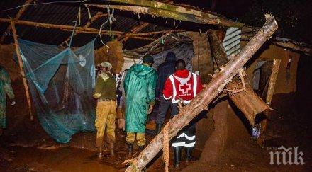 десетки загинали множество затрупани срутване язовирна стена кения