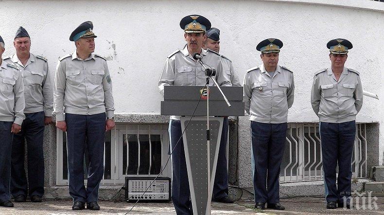 Нов командир в авиобазата в Граф Игнатиево