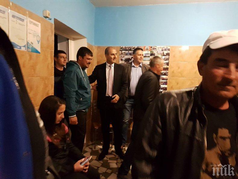 Цветан Цветанов се срещна с жители на село Подайва