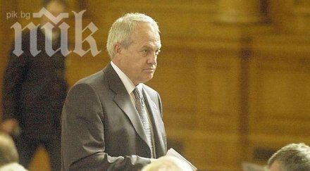 бриго аспарухов пик калин георгиев политизира мвр