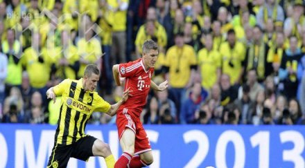 борусия дортмунд байерн мюнхен успяха отбележат гол първото полувреме