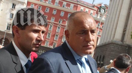 бойко борисов влезе безмълвен плевнелиев