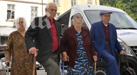 дядо баба старчески дом врекоха вечна любов