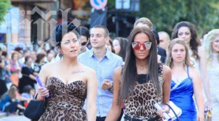 николета лозанова отиде абитуриентски бал велико търново