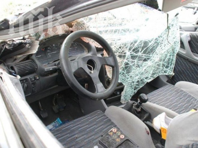 Тежка катастрофа с три камиона в Карнобат, по чудо жертви няма