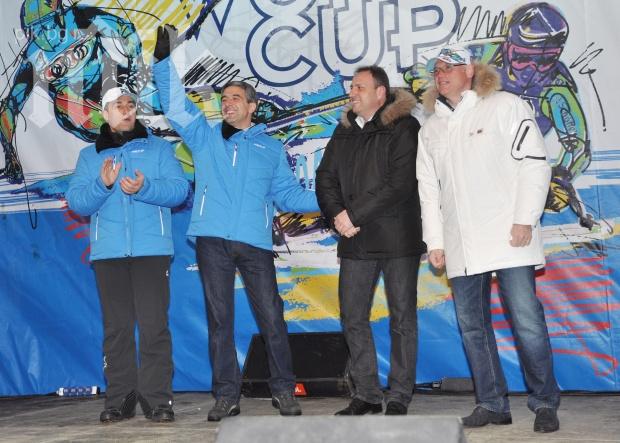 Президентът атакува КТБ от Брюксел – държала 80% от парите на БЕХ 