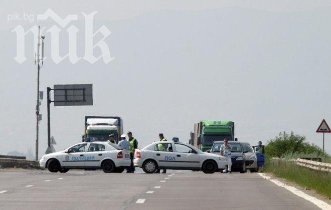 17 автомобила се блъснаха във верижна катастрофа на АМ „Тракия”