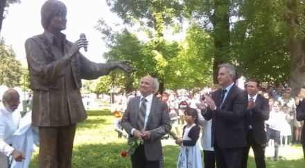 откриха паметник емил димитров плевен