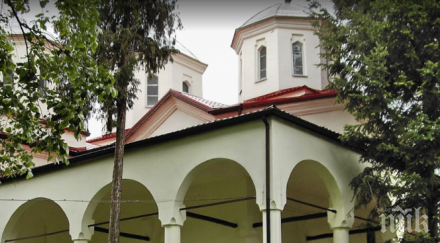 лопушанският манастир нов игумен