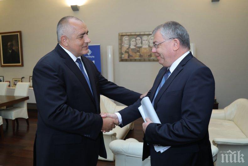 Премиерът Борисов проведе важен разговор с председателя на Европейската сметна палата