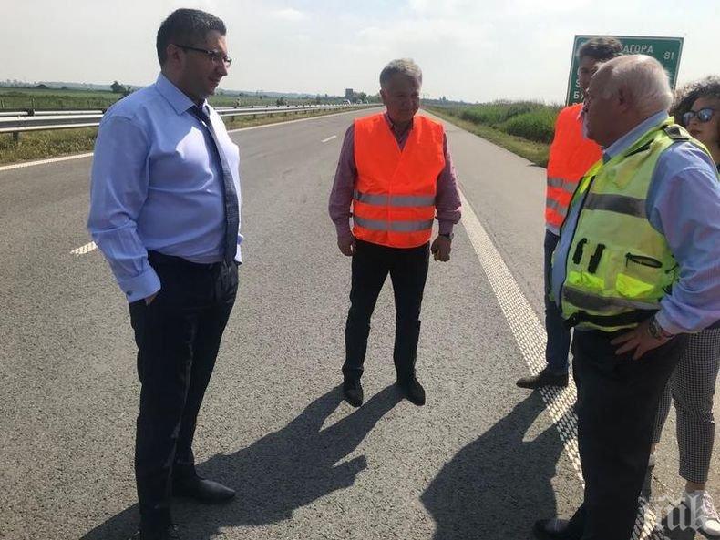 Министър Нанков инспектира строителството на магистрала Тракия (СНИМКИ)