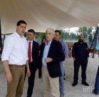 Изписаха кмета на Солун от болницата