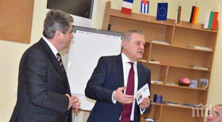 ексклузивно румен петков първи думи лидер абв