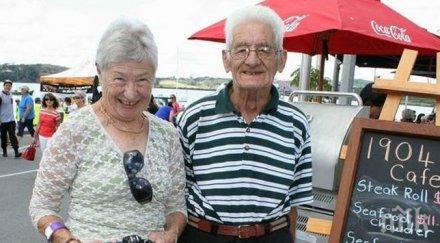 новозеландски съпруг съпруга починаха един същи ден годишен брак