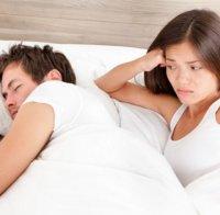 ВНИМАВАЙТЕ! Тези 10 неща в спалнята тласкат към изневяра