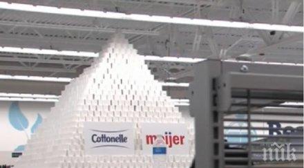 необичайна идея сащ опитаха подобрят рекорд гинес висока пирамида тоалетна хартия