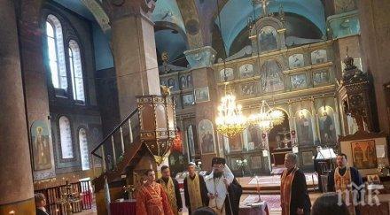 вяра бога врачанският митрополит отслужи молебен абитуриентите