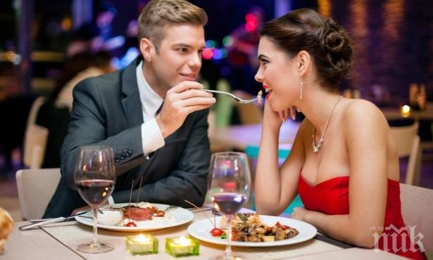 Вредно ли е да слушаме силна музика, докато се храним