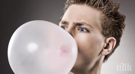 дъвката ходенето съюзници затлъстяването