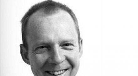 световноизвестен продуцент води лекции натфиз