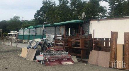 огнено покушение демонстративно запалиха кръчмата стамбата северния плаж бургас