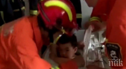 китайче заседна пералнята пожарникари вадиха близо час