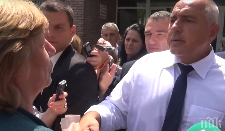 ФЕНКА! Пловдивчанка прескочи НСО, за да стигне до премиера Борисов (ВИДЕО)