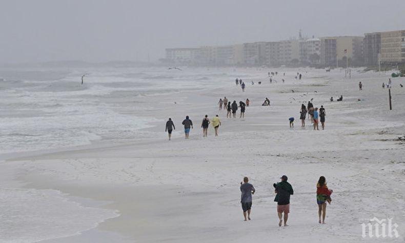 Тропическата буря „Алберто“ взе две жертви в Северна Каролина