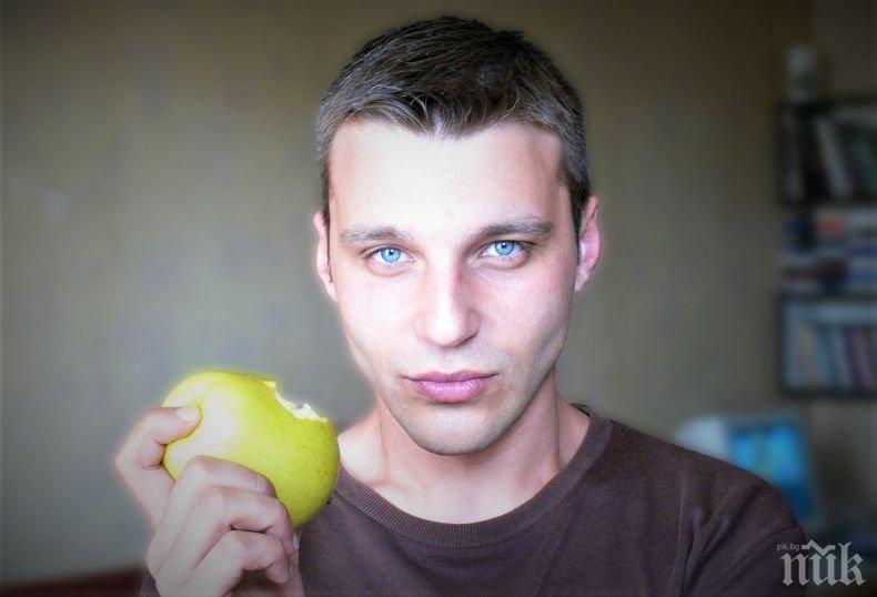 ВТОРА ПРОФЕСИЯ! Наемат Христо Калоферов за фотограф срещу бира и картофки (СНИМКИ)