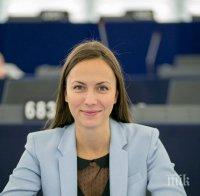 Евродепутатка: Само срещу 1 евро на автомобил може да се спре манипулирането на километража