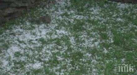 5000 ракети изстреляни градушките месец