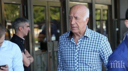 легенда левски хвърли оставка