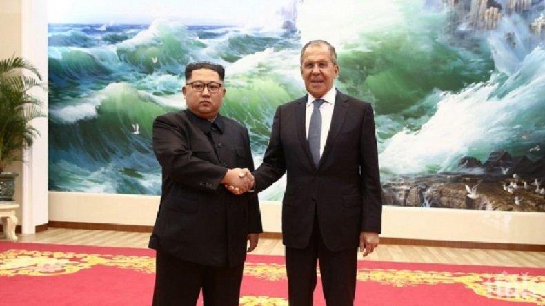 ИСТОРИЧЕСКА СРЕЩА! Ким Чен-ун прие Сергей Лавров в Пхенян