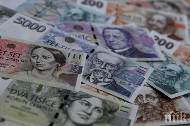 Борсов анализатор: Еврото ще остане под натиск, докато коалицията в Италия обяви намеренията си