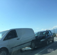 ОТ ПОСЛЕДНИТЕ МИНУТИ! Катастрофа затапи Околовръстното на Пловдив (СНИМКИ)