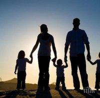 Новите приемни родители двойно по-малко от заличените