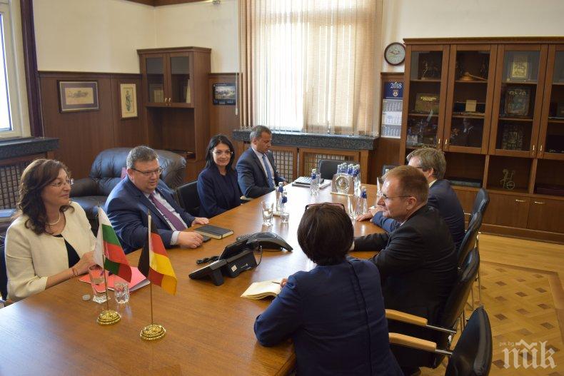 Главният прокурор Сотир Цацаров се срещна с германския си колега д-р Петер Франк