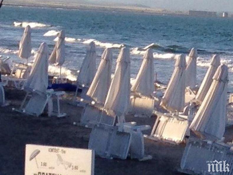 ПОКЪРТИТЕЛНО! Вижте разказа на очевидец на трагедията с удавените братя в Поморие 