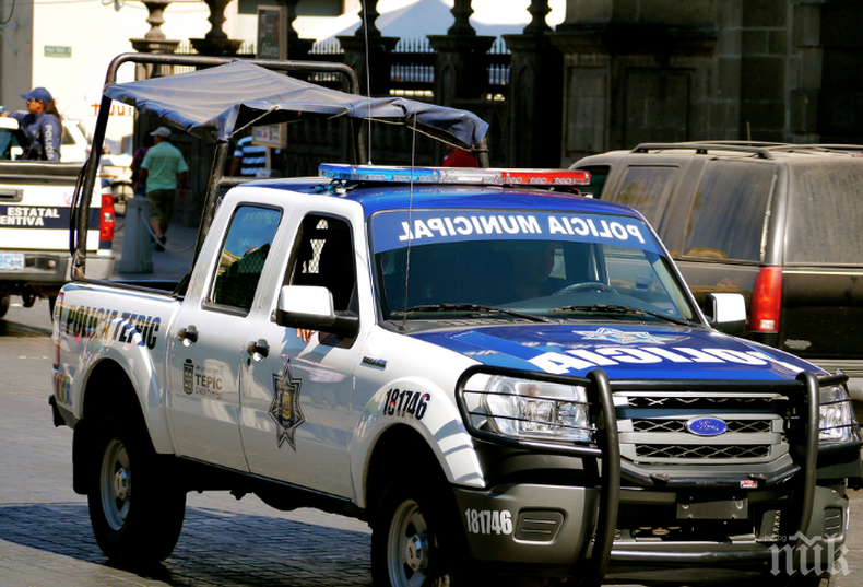 Откриха телата на двама миньори след инцидент в Мексико